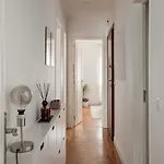 Διαμέρισμα Lisbon Riverside Retreat 2br In Αλμάδα