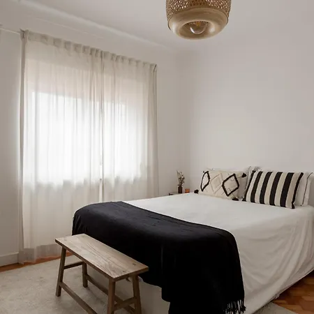 Lisbon Riverside Retreat 2br In