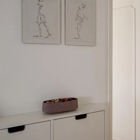Lisbon Riverside Retreat 2br In דירה אלמאדה