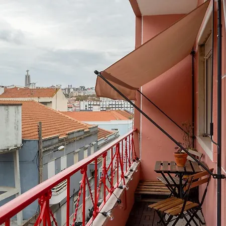 Lisbon Riverside Retreat 2br In * Αλμάδα