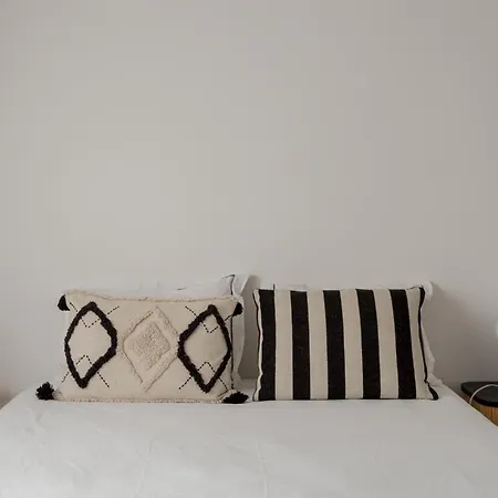 Lisbon Riverside Retreat 2br In Appartement