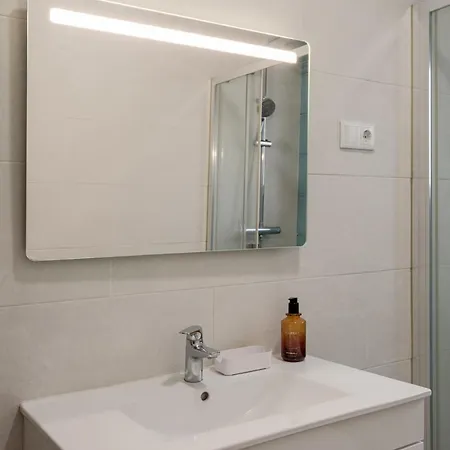 Lisbon Riverside Retreat 2br In Διαμέρισμα Αλμάδα